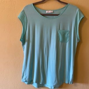 Calvin Klein Activewear Shirt (Large)